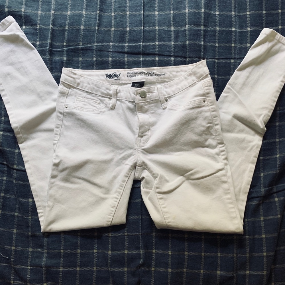 White Jeans